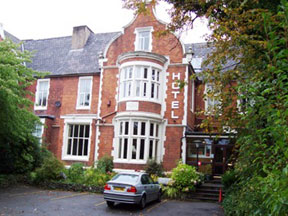 Beaucliffe, Salford